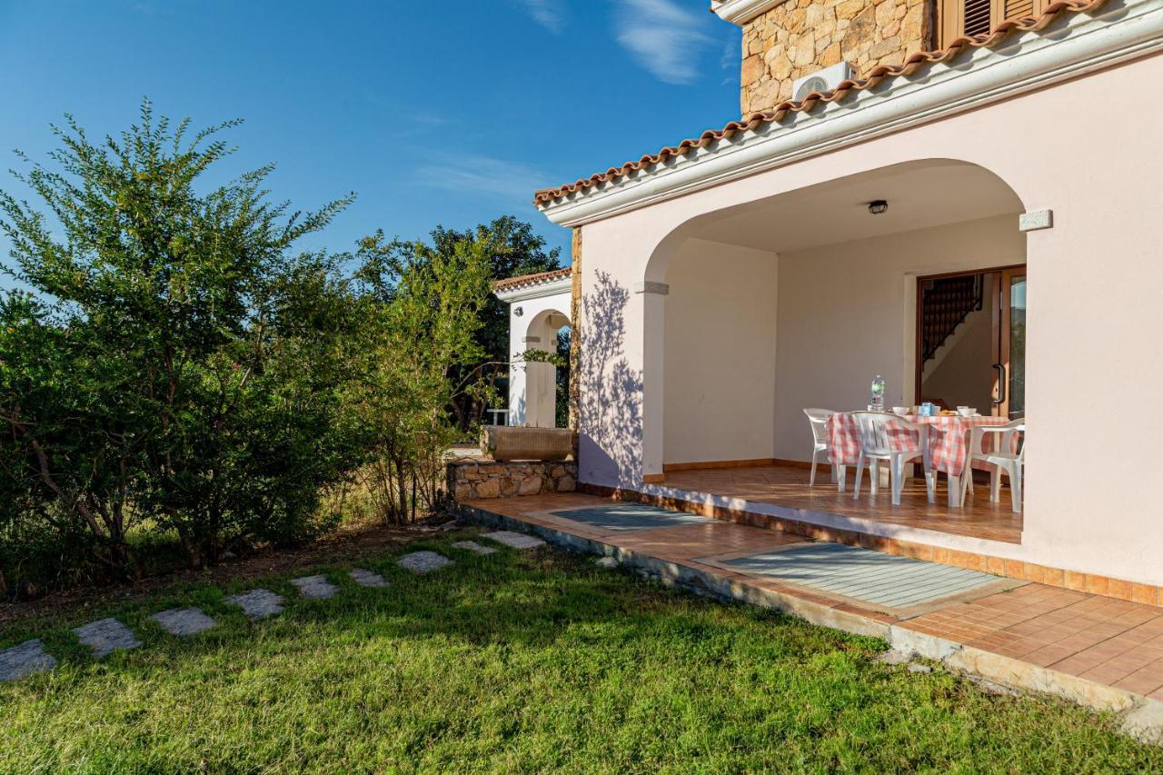 Appartamento Sette Posti Vicino Al Centro Di San Teodoro San Teodoro (Sardinia) Exterior foto