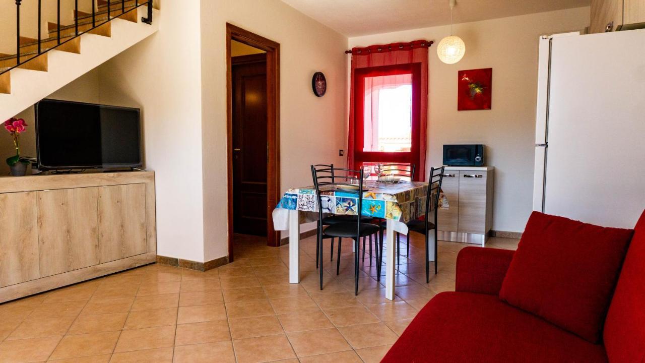 Appartamento Sette Posti Vicino Al Centro Di San Teodoro San Teodoro (Sardinia) Exterior foto